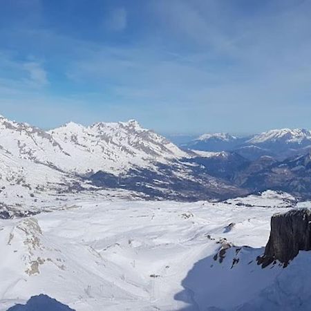 Appartement Au Pied Des Pistes La Joue du Loup Dış mekan fotoğraf