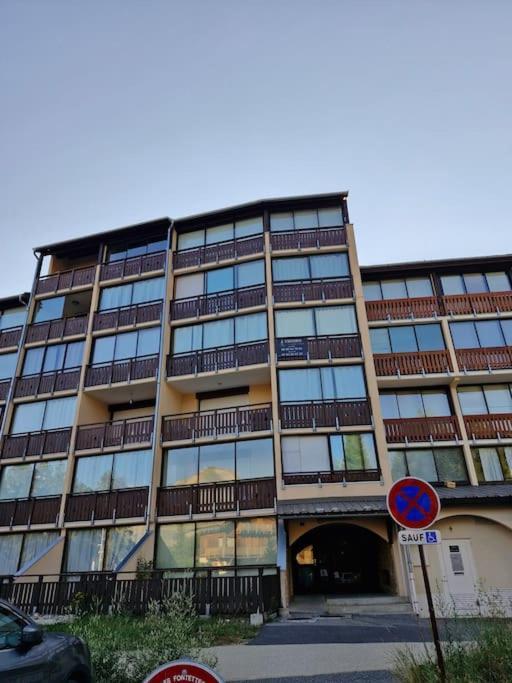 Appartement Au Pied Des Pistes La Joue du Loup Dış mekan fotoğraf